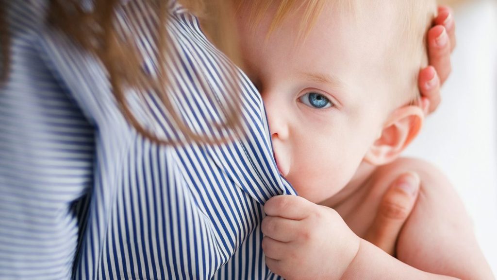 Breastfeeding beyond 6 months: What are the benefits?